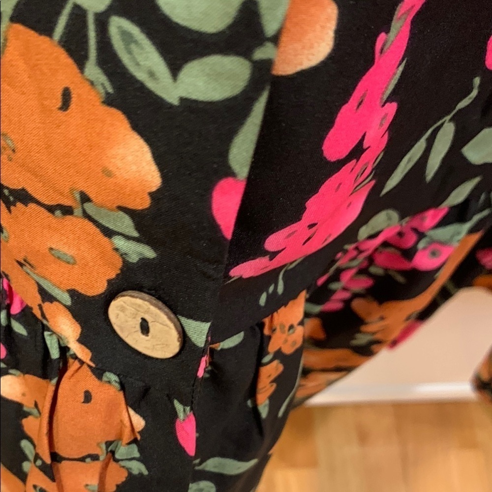SHEIN Black Floral Dress - Picture 6 of 7